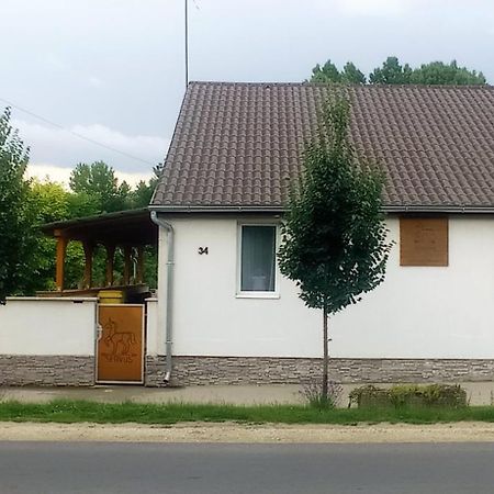 Servus Vendeghaz Lengyeltoti Exterior foto